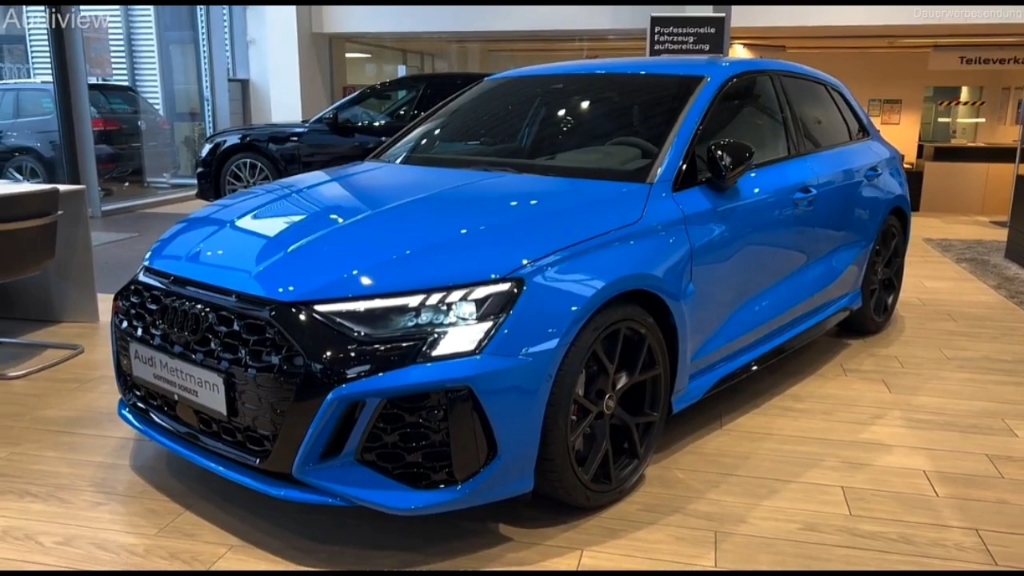 新车赏新,实拍2023款全新奥迪rs3内外部细节静态高清展示!太帅气了