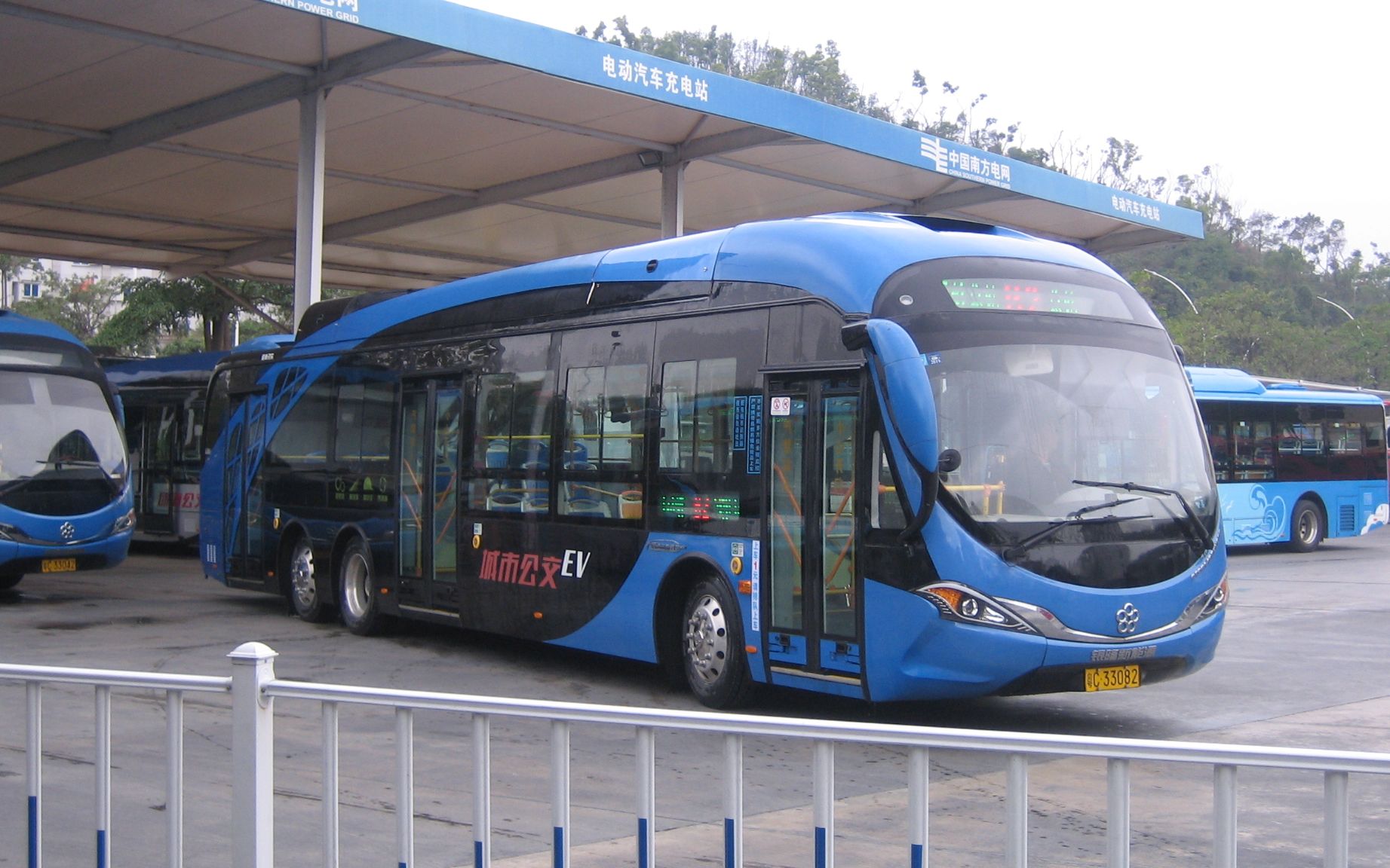 珠海公交 董三轴 广通gtq6146bevbt8