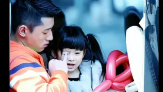 “女儿奴”没跑了，炸鸡块