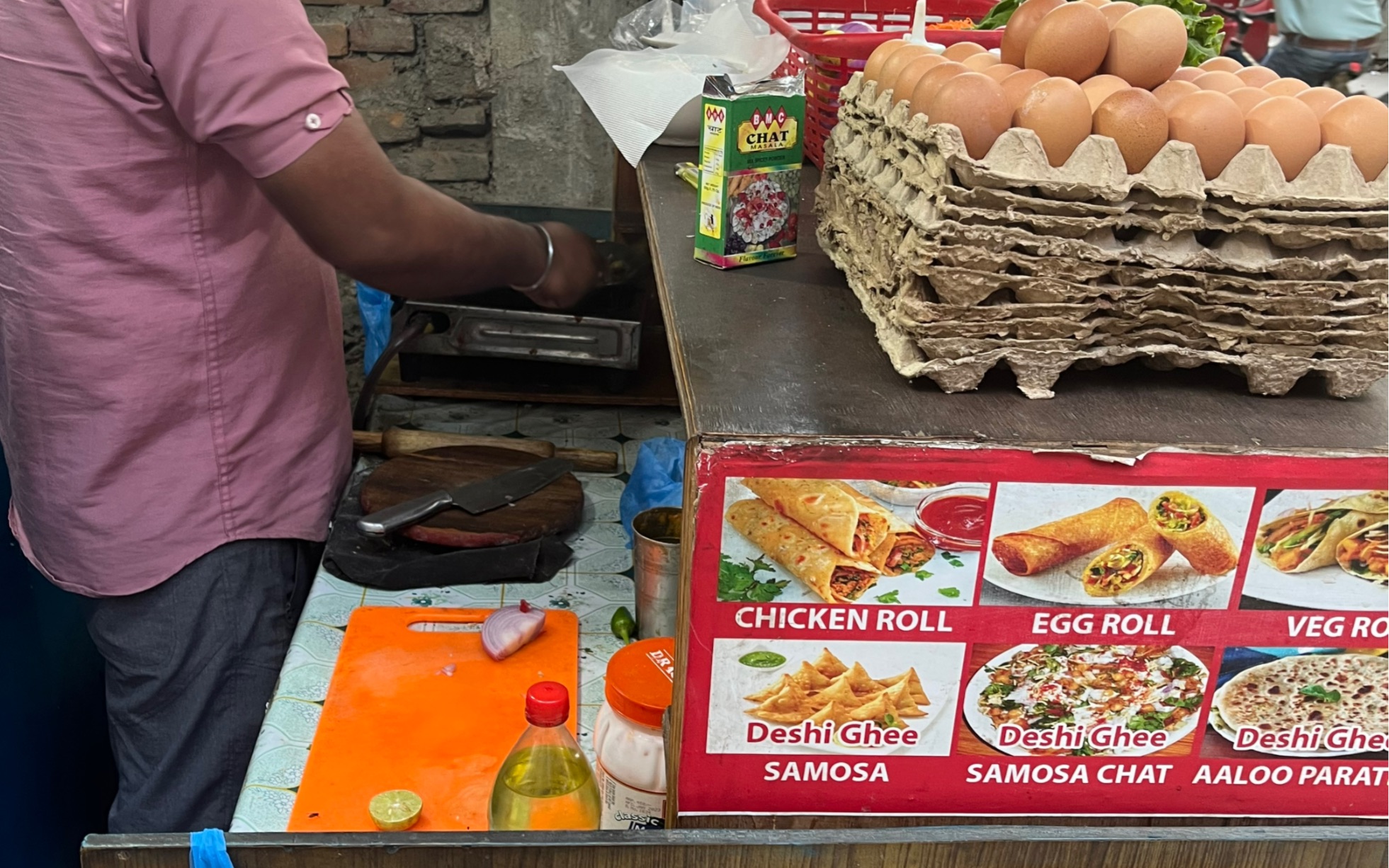 尼泊尔美食(吃起来还行)-chicken roll