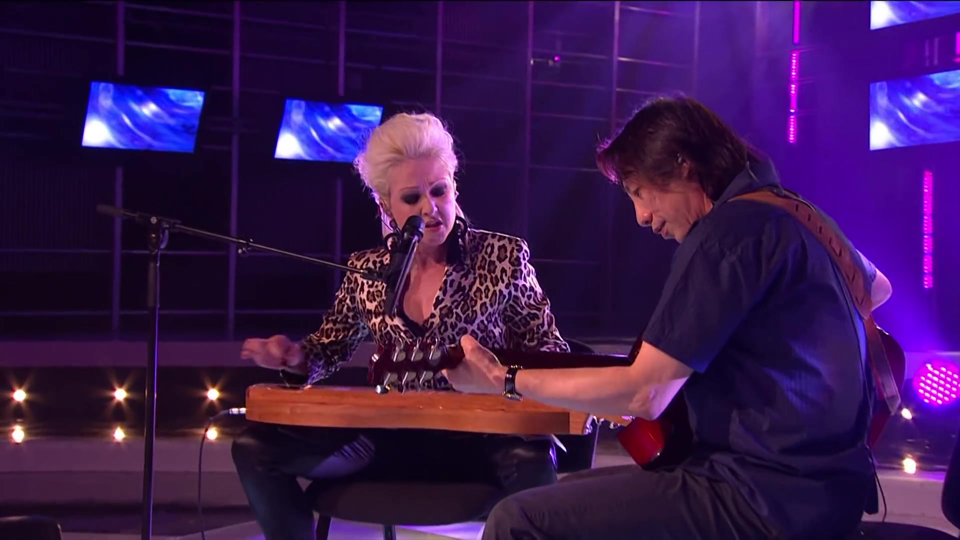 【辛迪奶奶的世纪经典】cyndi lauper - time after time (live at