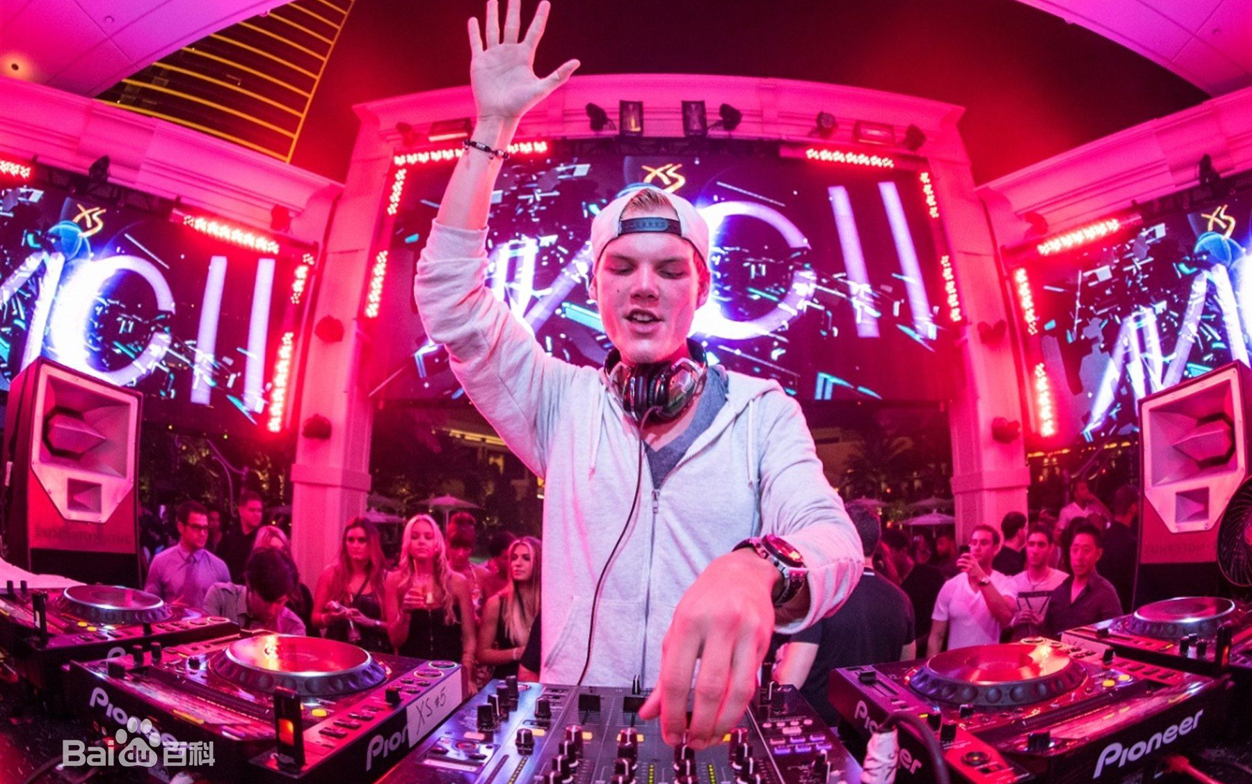 【世界十大电音鬼才系列之A神Avicii】纪念 A神Avicii逝世一周年哔哩哔哩bilibili