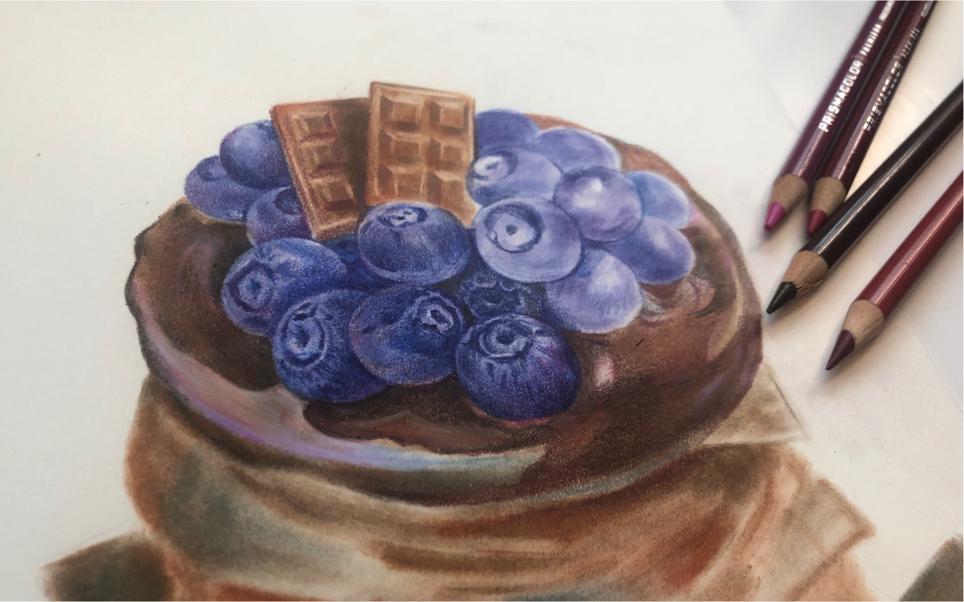 【彩铅】 【色粉】手绘插画美食蓝莓巧克力蛋糕派解解馋先!