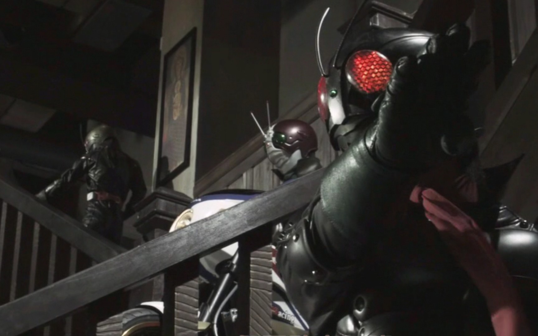 假面骑士the next【トラックでのバトル.それぞれの核心へ迫る.地下.