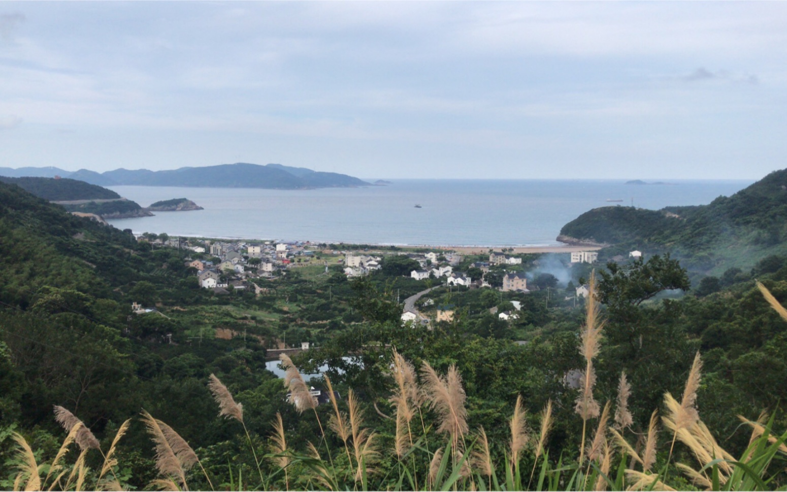 象山鹤浦大沙滩