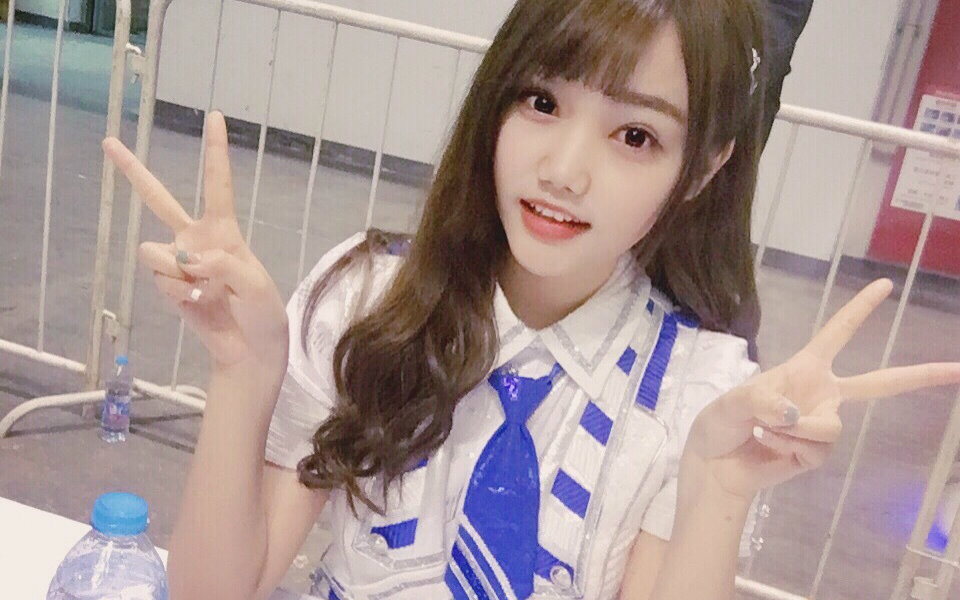 snh48 一個像夏天一個像秋天(宋昕冉)