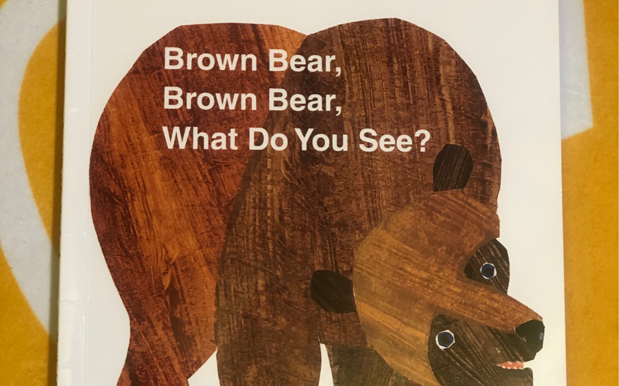 [图]亲子绘本阅读Brown bear, brown bear, What do you see?