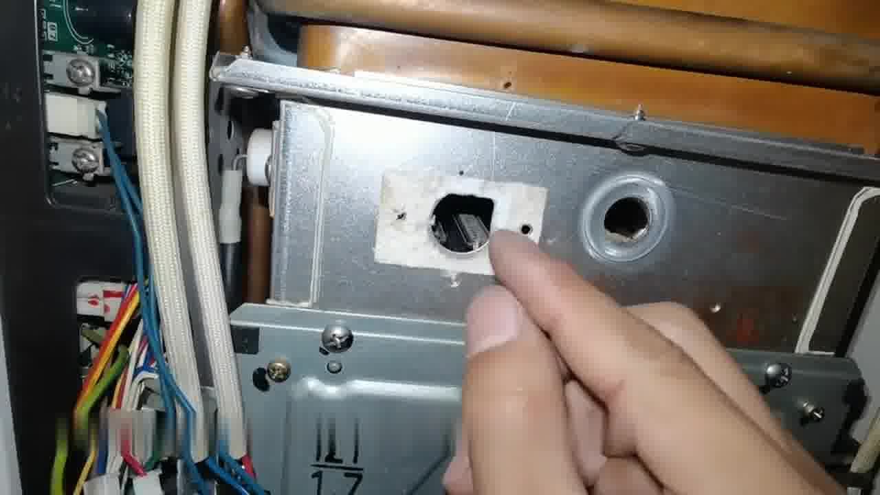 万家乐热水器常见故障e0