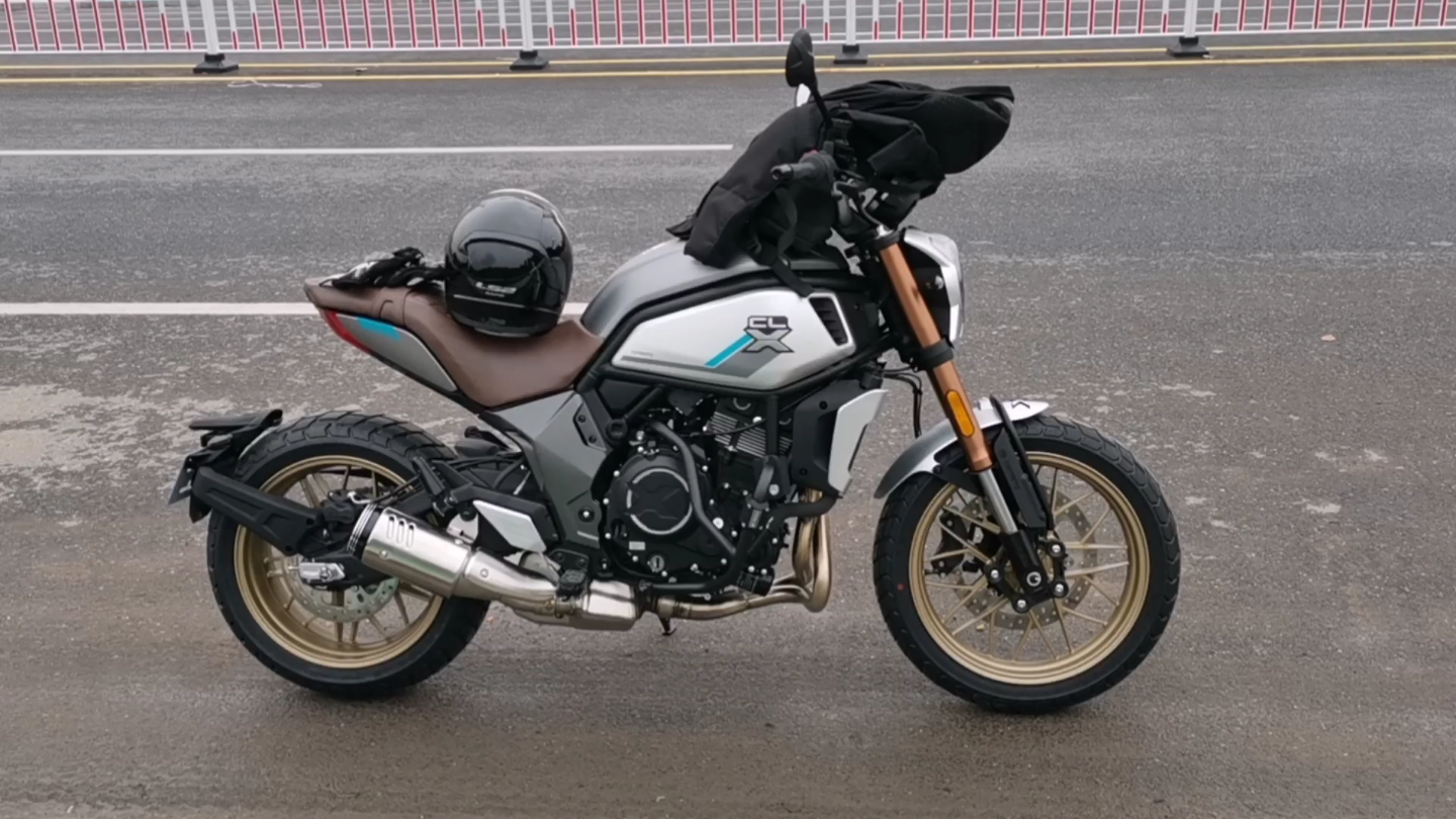 春风clx700 下午翘班去提车![滑稽