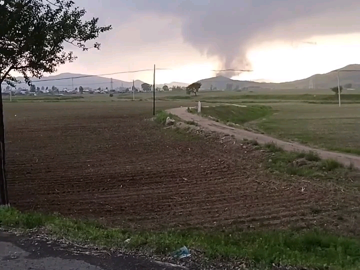 2021年6月1日黑龙江尚志龙卷风,一般远距离山上两段短时