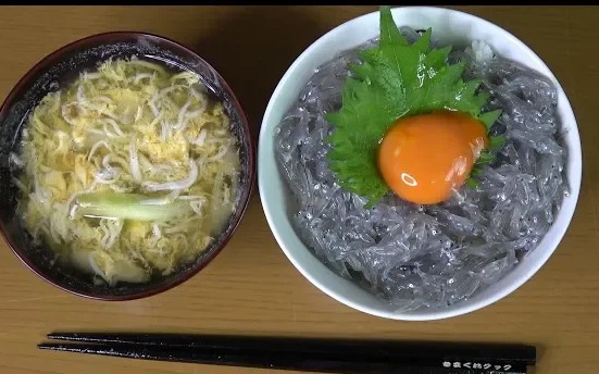 海鲜小哥金子生沙丁鱼盖饭