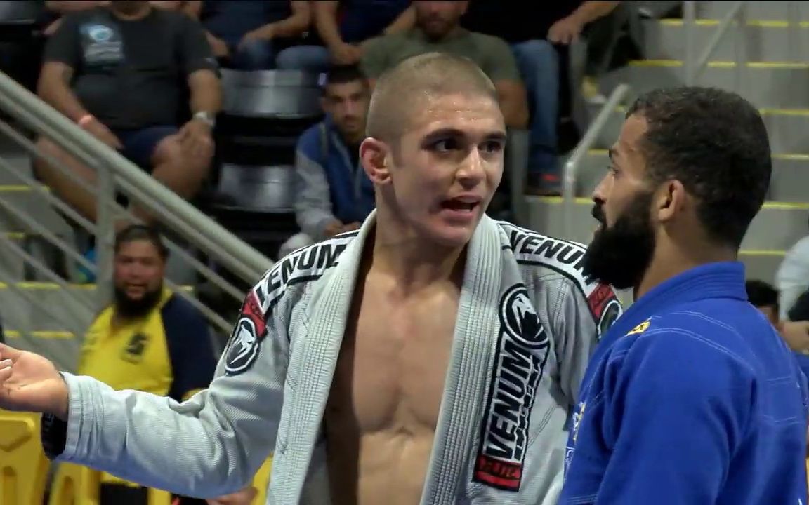 巴西柔术 | Mikey Musumeci 米奇 vs 恶童 Bruno Malfacine  2019 IBJJF World哔哩哔哩bilibili