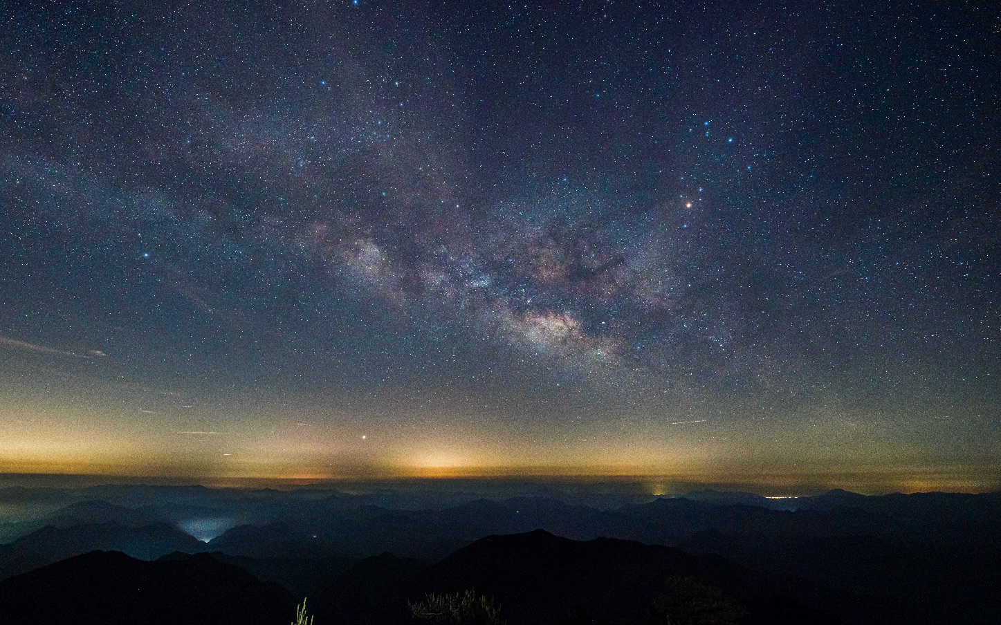 耗时3年,4K超清,2020年仙英座流星雨,星空银河延时摄影合集,向星际穿越致敬哔哩哔哩bilibili