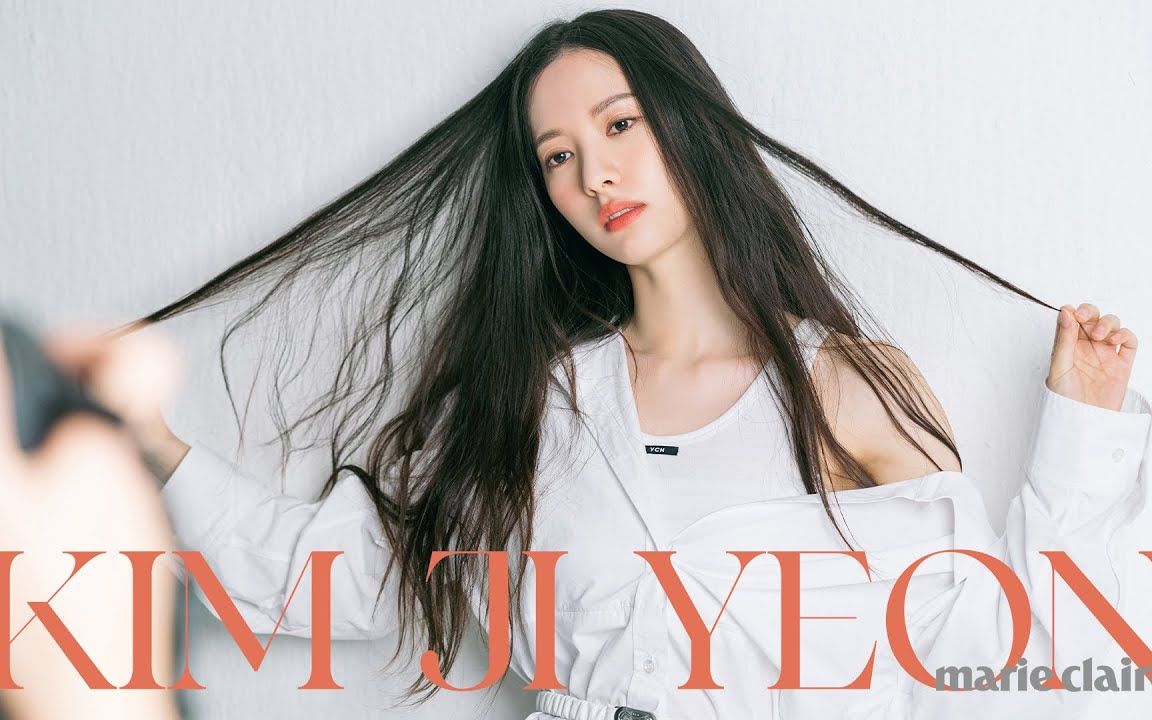 宇宙少女苞娜杂志marie claire画报拍摄现场 230324