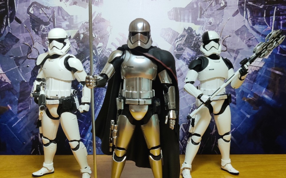 万代shf暴风兵新秩序&法玛斯队长