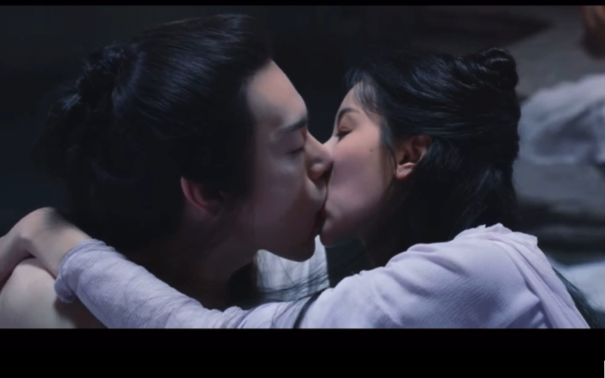 陈都灵花千骨吻戏,只能说嘟嘟实惨