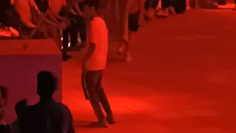 放开点，人生没什么意义。