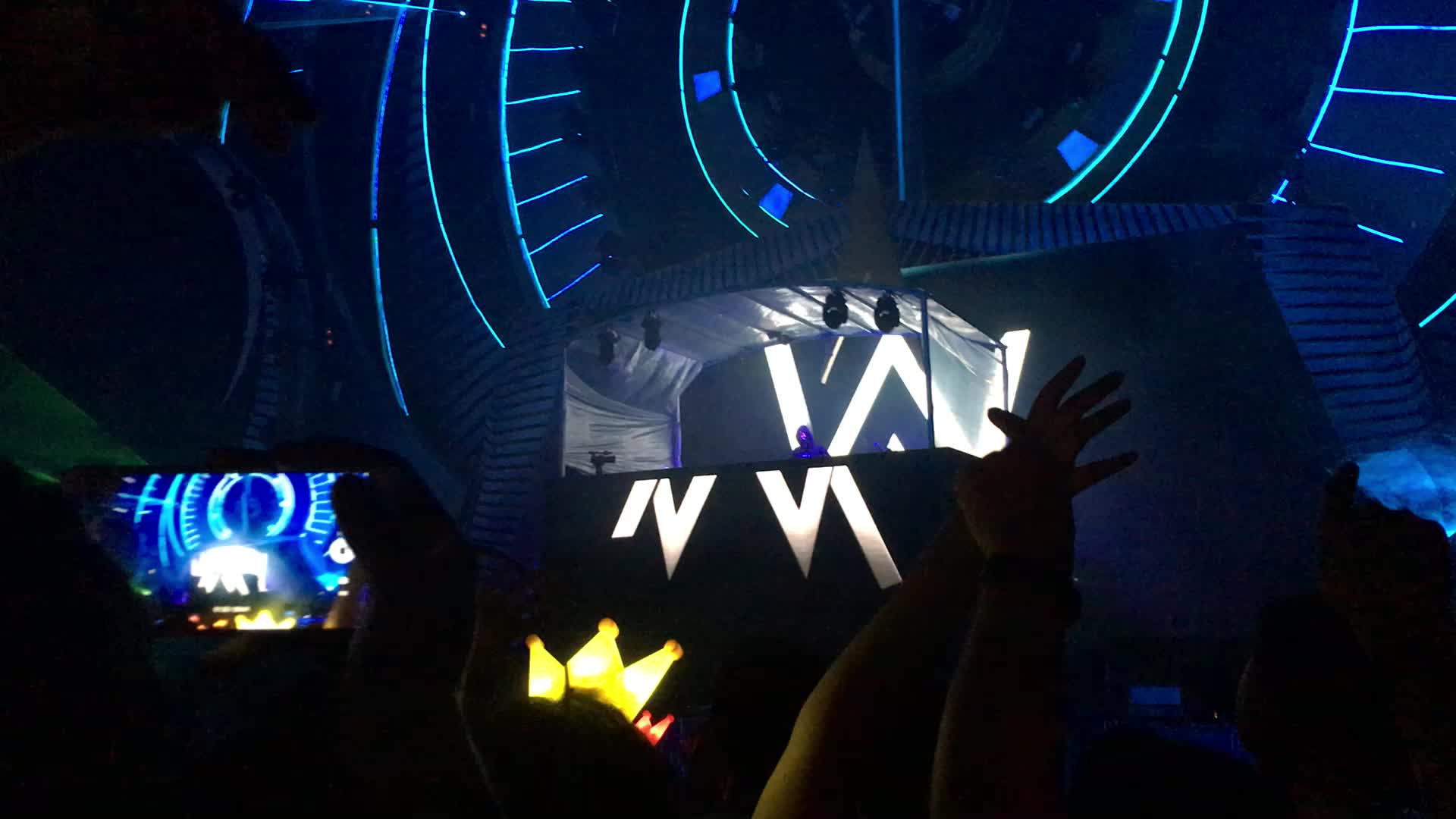 alan walker 长沙现场打碟alone