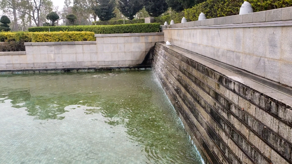 厦门大学海韵园水池慢放