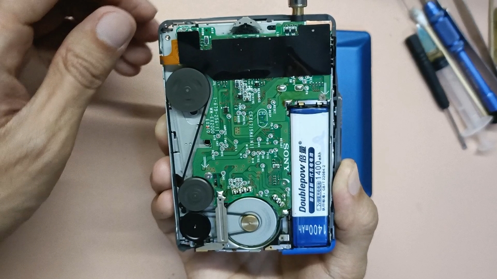 索尼ex910随身听测试试听周杰伦范特西磁带2001年的磁带已经20多年了