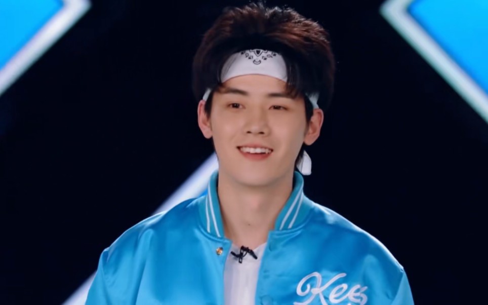 【r1se任豪】发带小豪狙中心脏瞬间混剪-创造营2019初评级舞台_哔哩