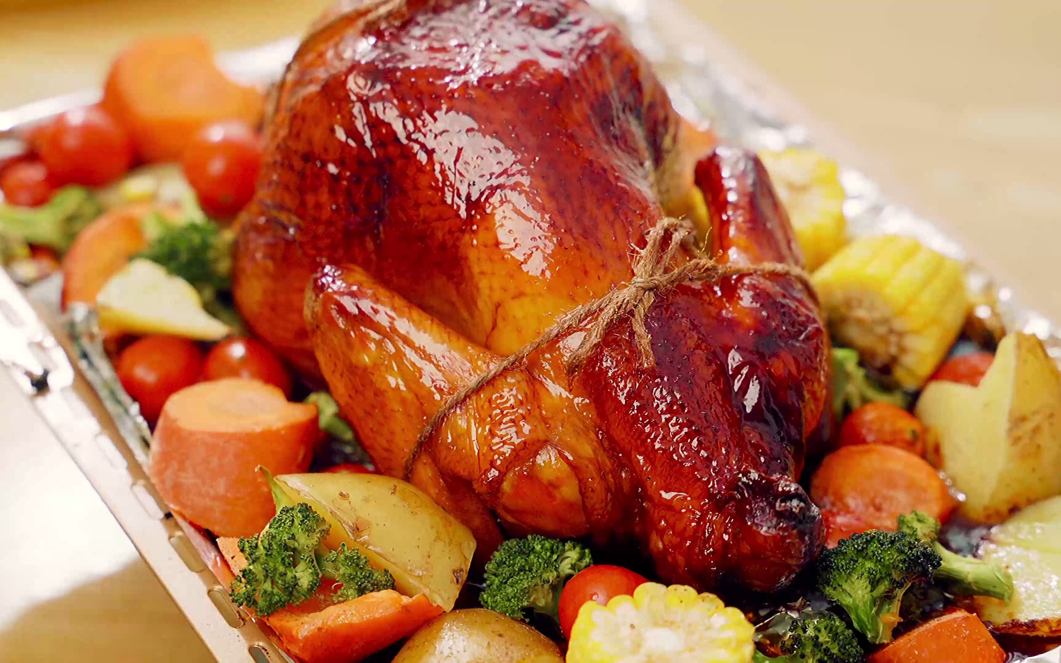 一口爆浆的蜜汁烤鸡!