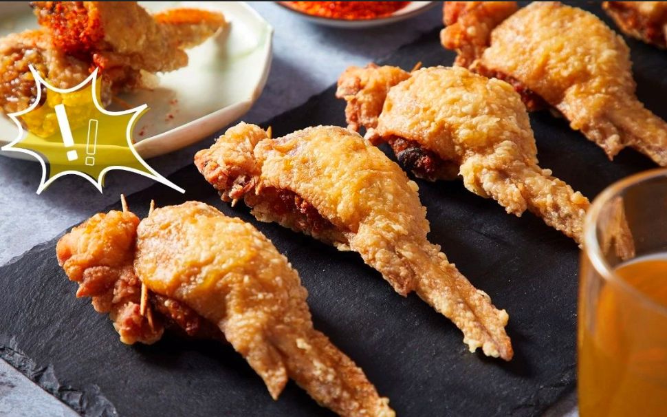 小姐姐挑战《食戟之灵》的【鸡翅饺子】,这才是全宇宙最好吃的饺子!