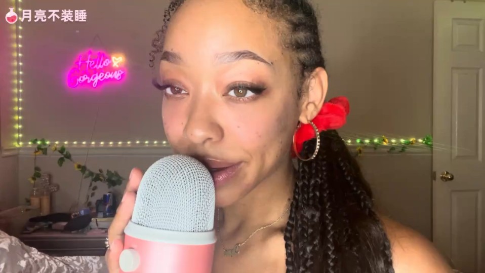 【柴娜助眠】自制字幕┃asmr┃涂抹唇釉