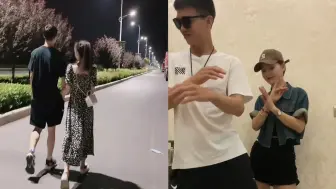 Video herunterladen: 母子上街被误会成情侣，40岁妈妈看似妙龄少女：跟儿子一样18岁