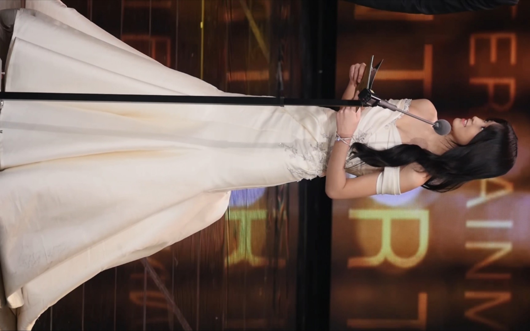 4k混剪aoa金雪炫 舞蹈秀的3个角度@180617 bingle b