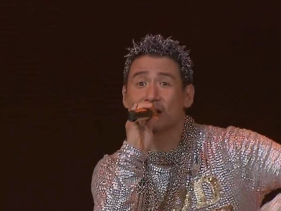 张学友 - 在你身边 (live)