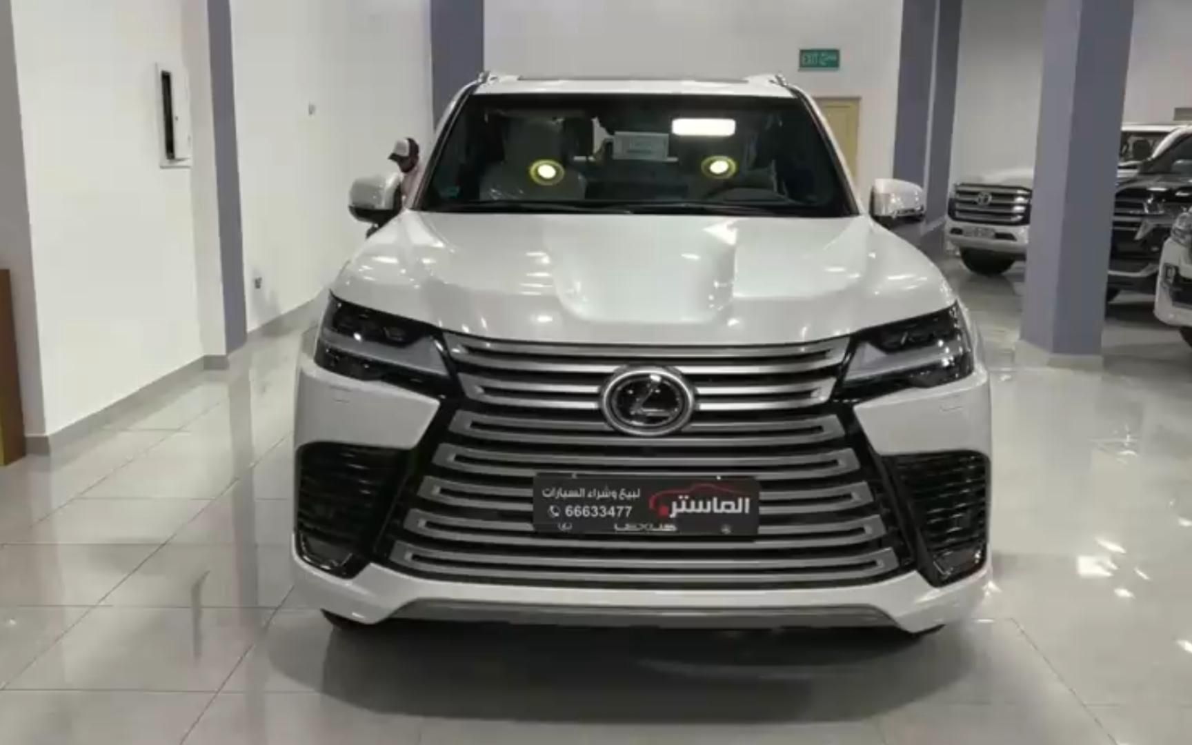 2024款雷克萨斯lx600霸气亮相!3.5t 10at,还看啥揽胜