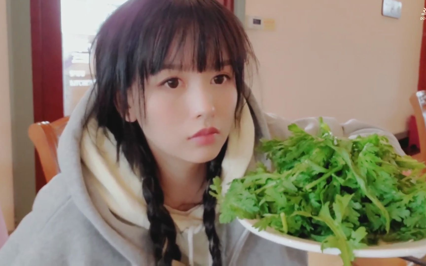 树宝:我两天不洗澡一起睡的蛋宝都没说什么,不服叫她来和我对线