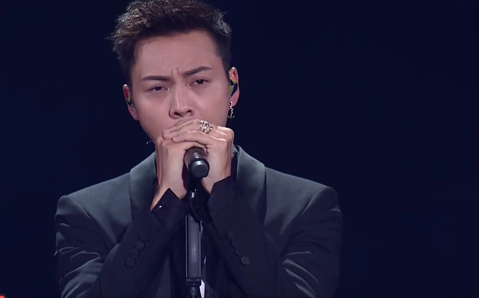 陈伟霆暖心献唱《南方有乔木》主题曲《清醒梦境》听醉了