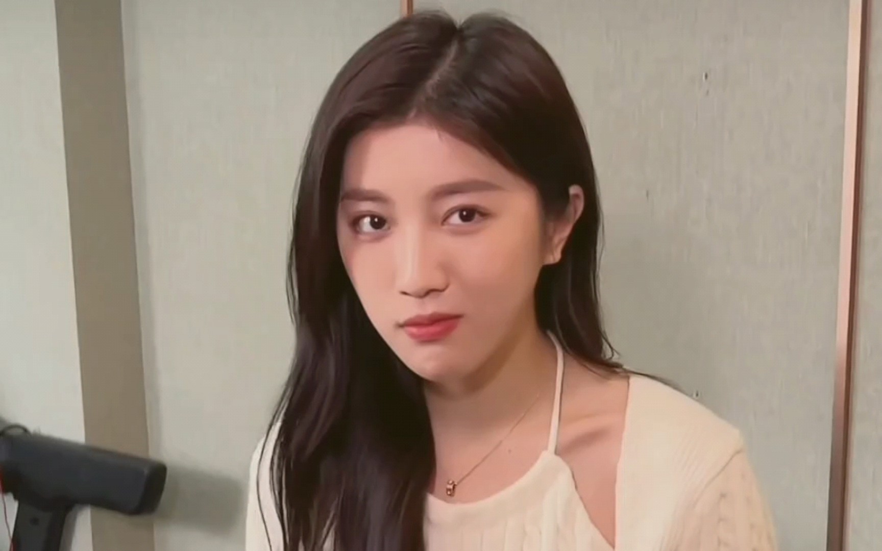 婉婷你为什么要陷害我们家可爱美丽大方的真子-修仙的鱼ing-默认收藏