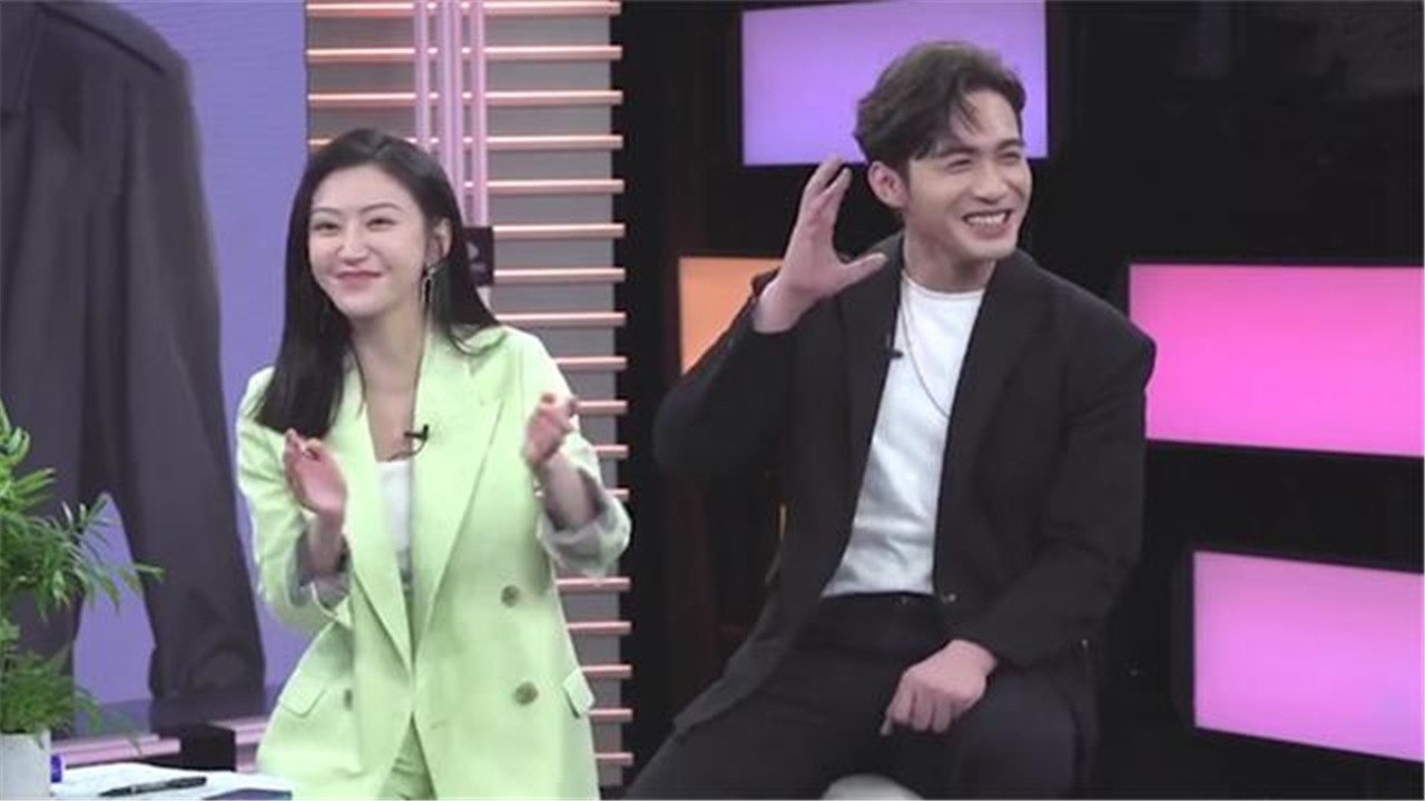 张彬彬采访中被主持人套路,景甜想清楚了再说不一样的张彬彬