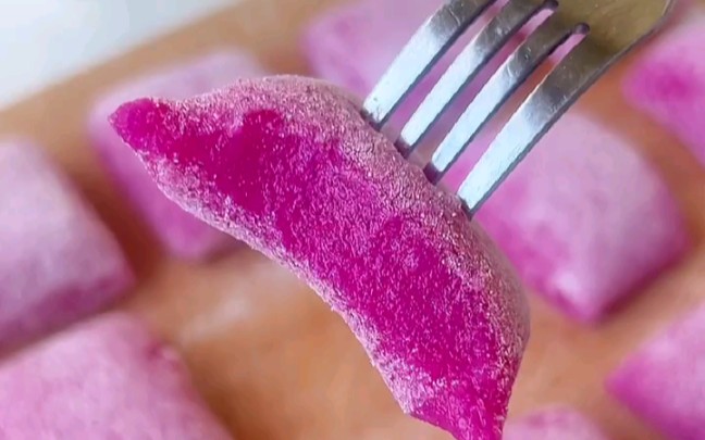 糯叽叽的火龙果拉丝麻薯,好看好吃又好玩_哔哩哔哩_bilibili