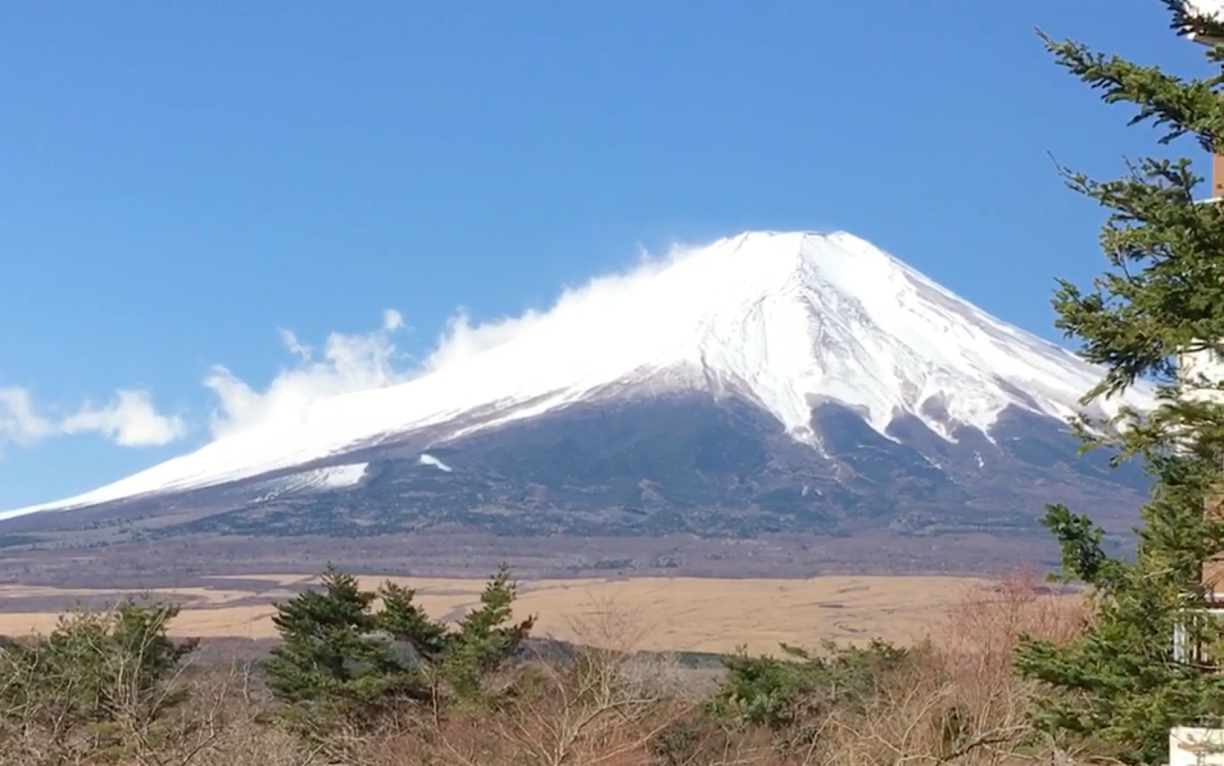 富士山的传说手抄报图片