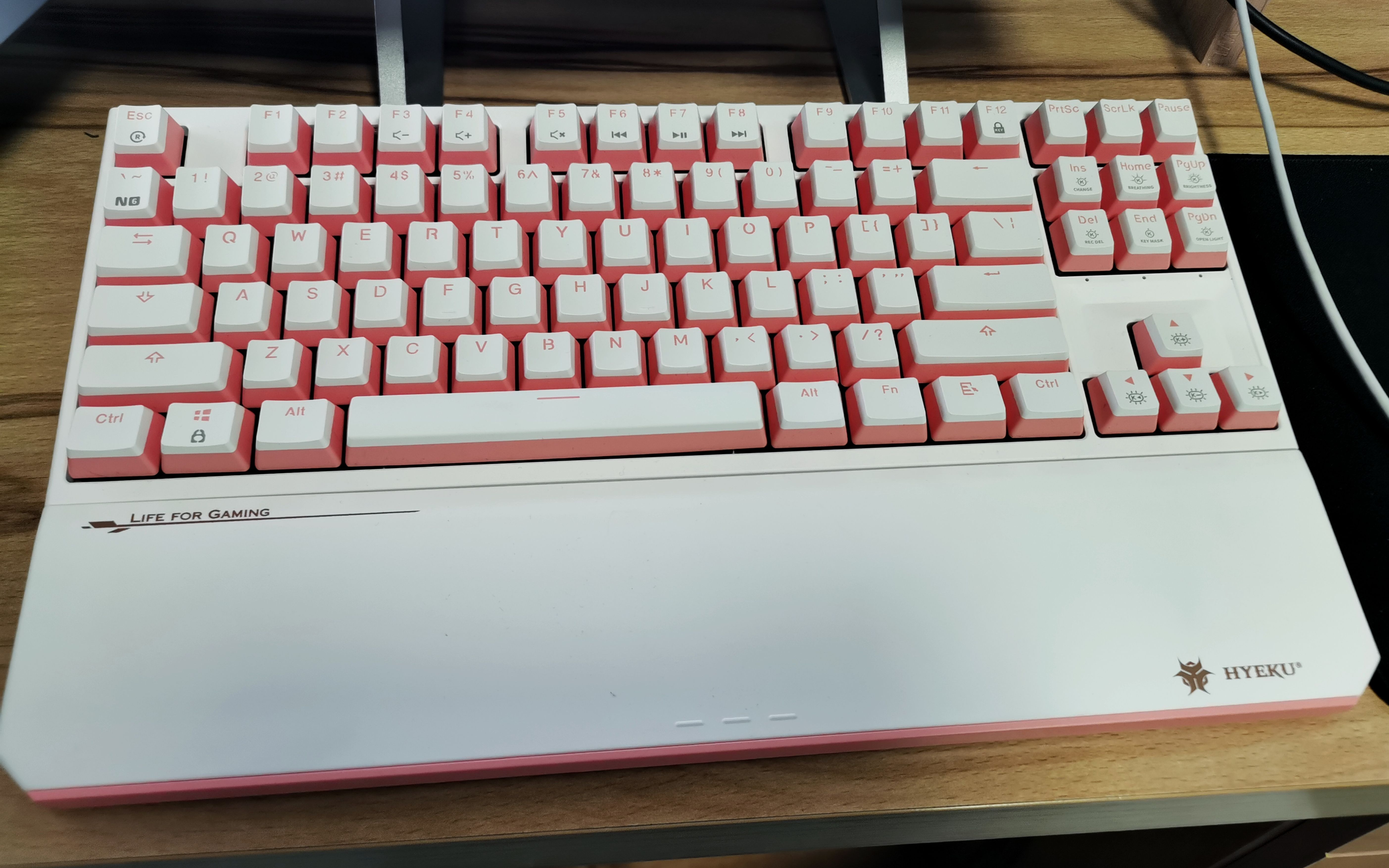 黑峡谷x3 凯华box天空蓝轴 助眠视频