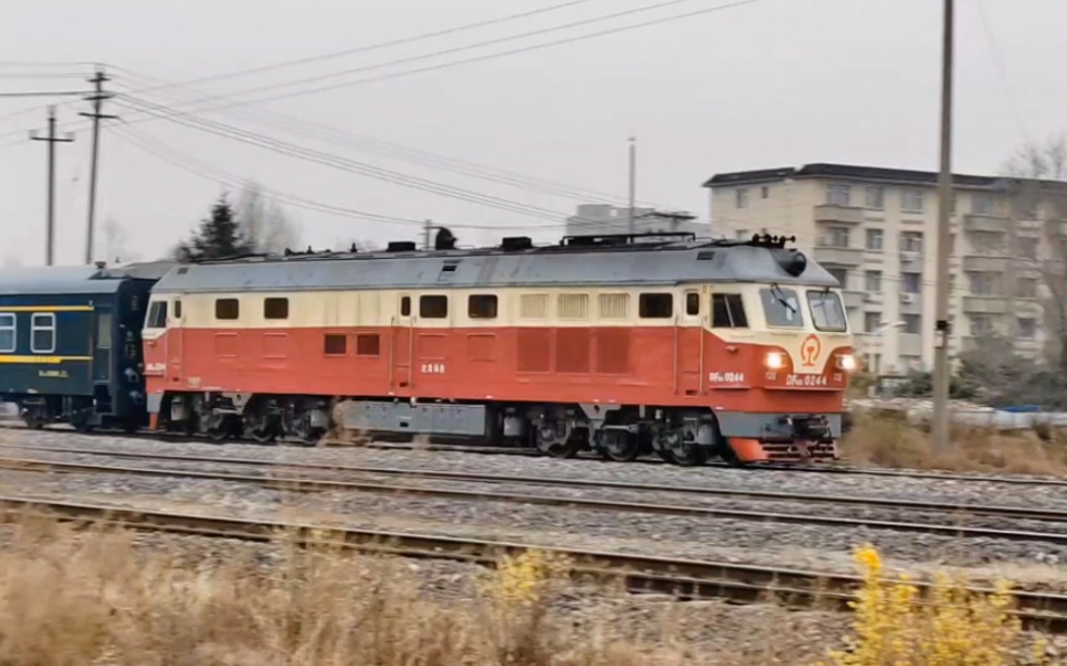 k7521/2,df4d0244#中国铁路 #内燃机车