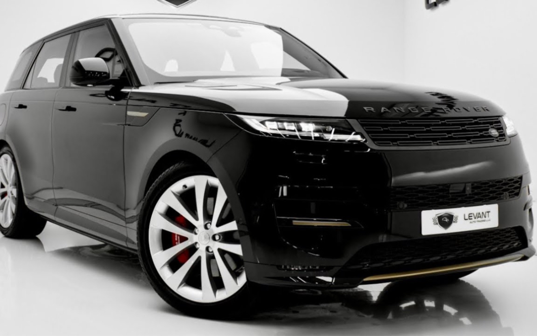 新款2023揽胜运动黑色:下一级豪华suv!_哔哩哔哩_bilibili