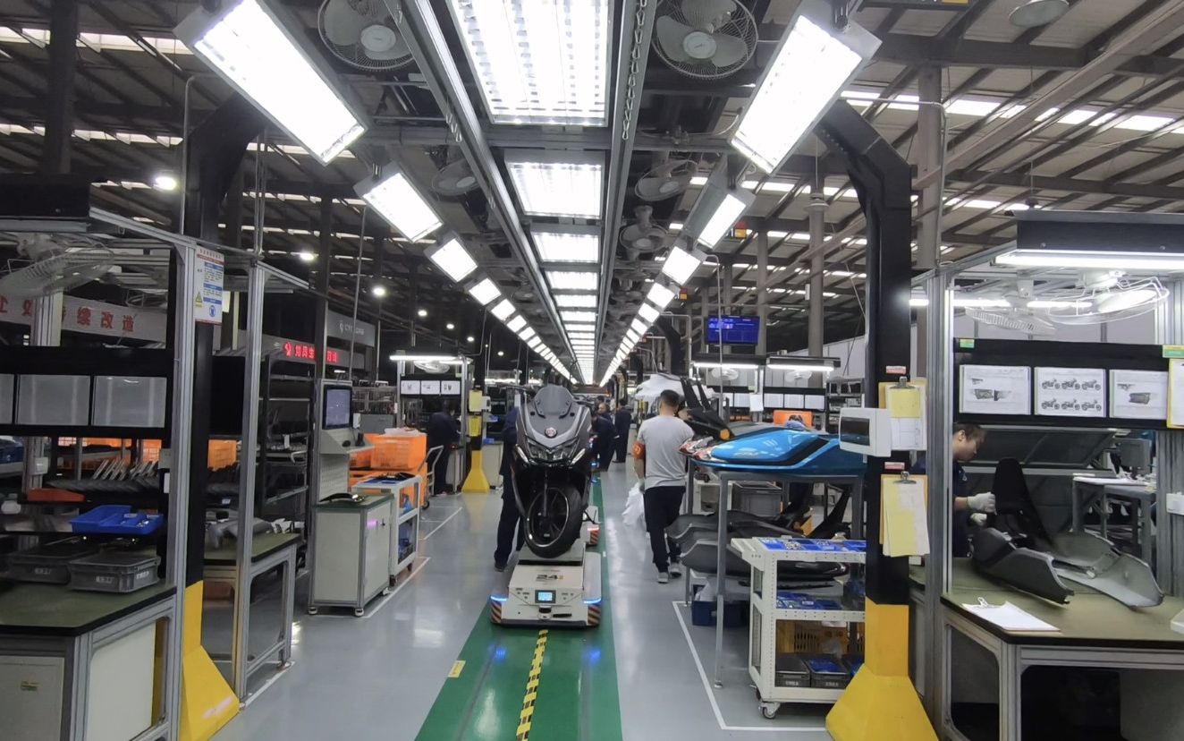 带你参观摩托车工厂生产线看中国制造