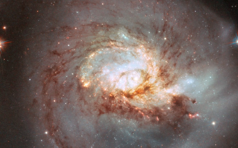 旅行到星系ngc 3256_哔哩哔哩 (゜-゜)つロ 干杯~-bilibili