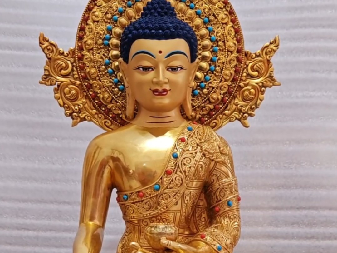 藏密释迦牟尼佛像,铸铜鎏金工艺,高度33公分,藏传铜佛像千佛定制厂家