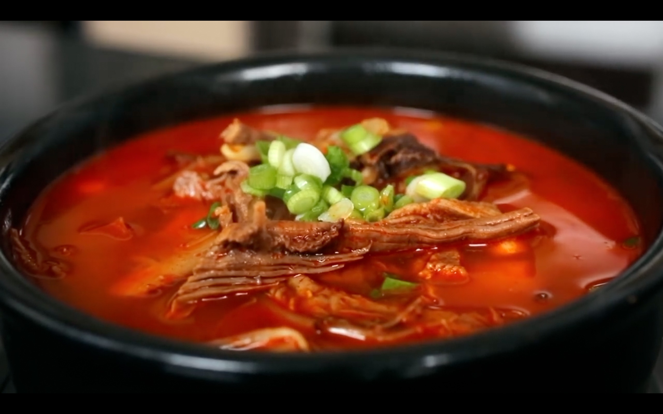 【maangchi韩式辣牛肉汤】熟肉spicy beef&vegetable soup