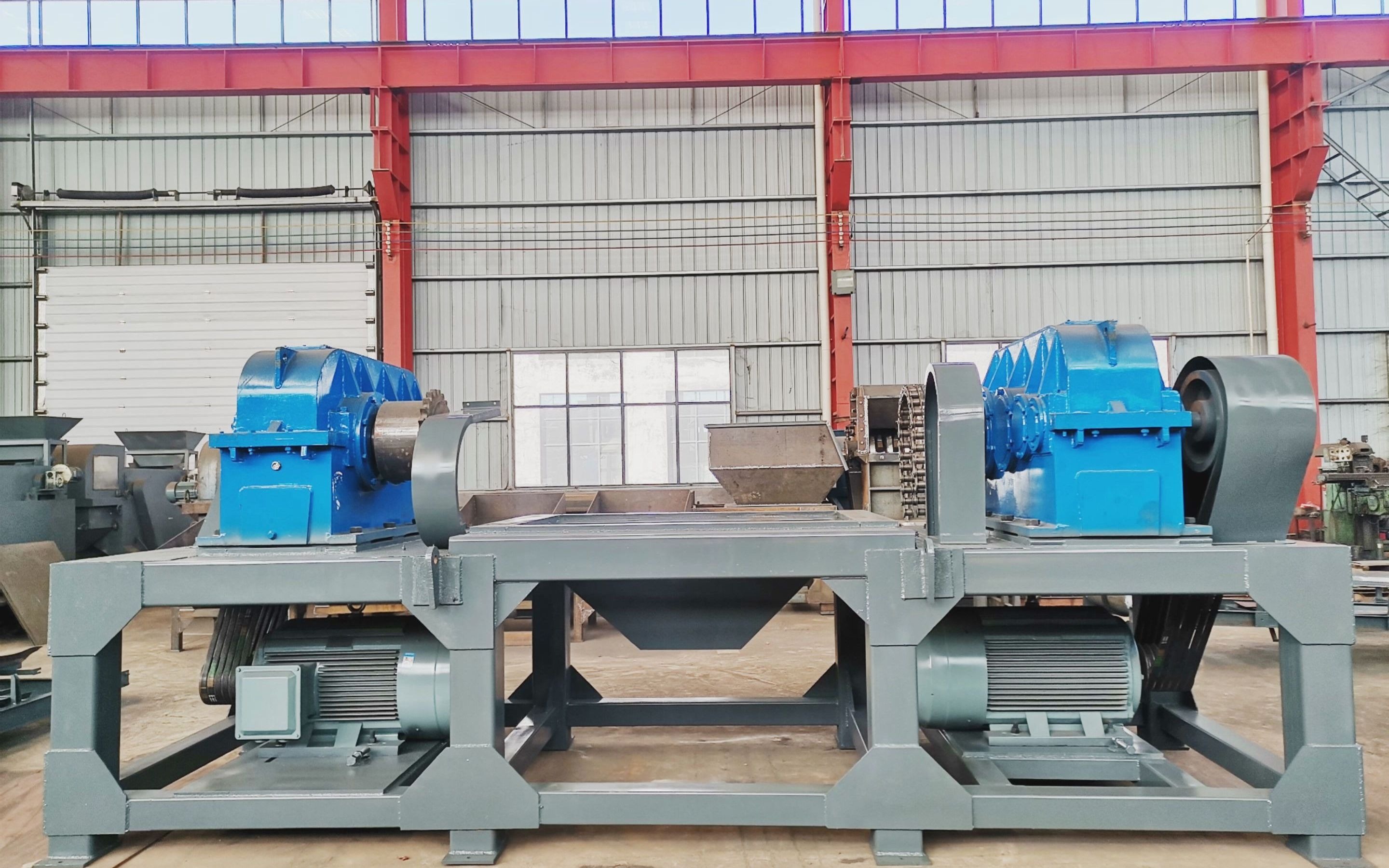 双轴撕碎机厂家设备发货视频1600型现场