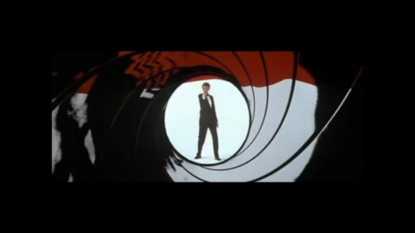 [图]Pierce Brosnan vs Timothy Dalton 007