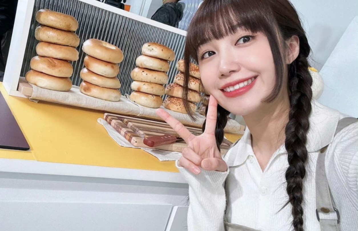 【郑恩地】240516懵地语音直播 唱歌 聊天