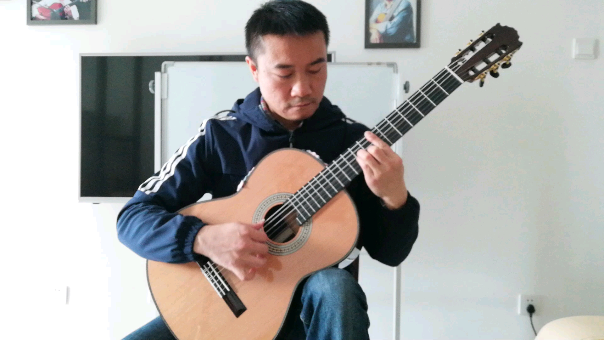 [图]Etude No.1 维拉 罗伯斯练习曲1号