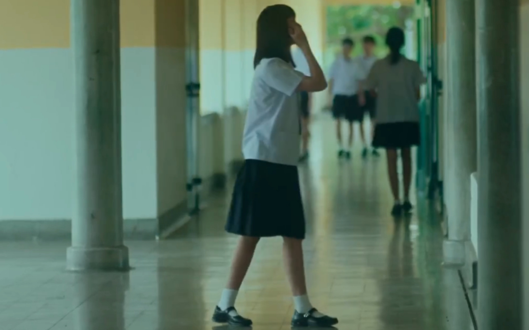 是啊,我就喜欢自言自语【禁忌女孩】